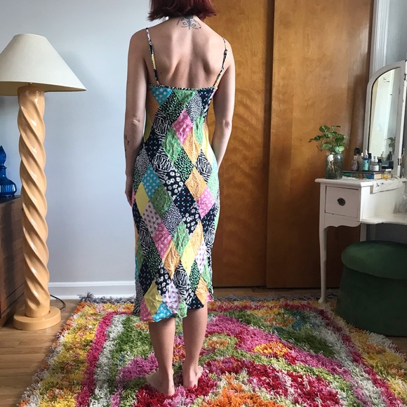 RIXO Patchwork Patterned Sleeveless Diamond Midi Shift Dress - Picture 9 of 10